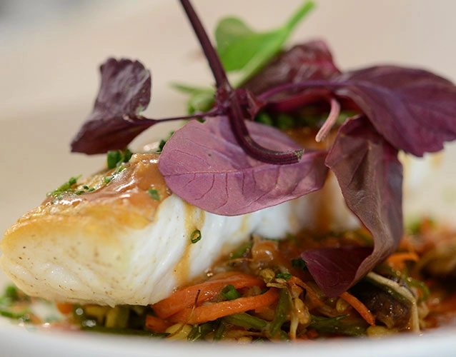 Assiette dressée au Comptoir des Voyageurs